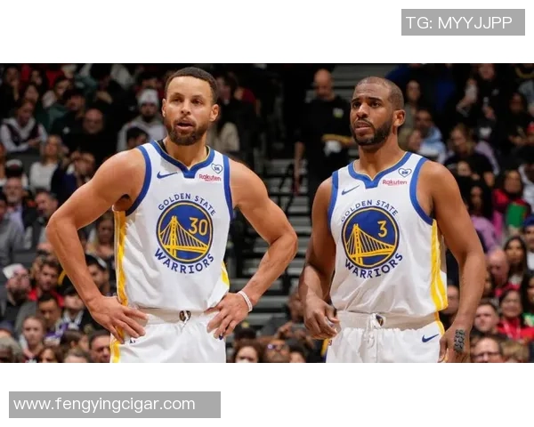 12月13日勇士与猛龙精彩对决全场录像回放及赛后分析分享