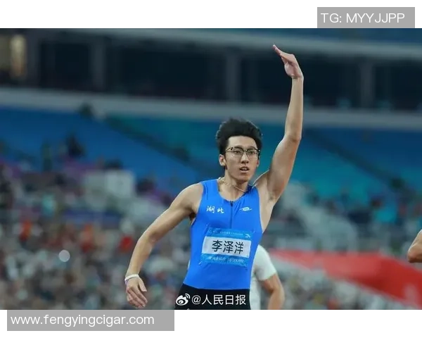 十五运会诞生“眼镜飞人”!男人百米大战李泽洋夺冠 十五运会诞生“眼镜飞人”!男人百米大战李泽洋夺冠